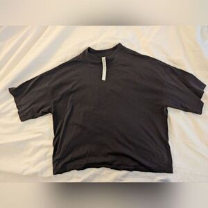 Lululemon Dark grey tshirt